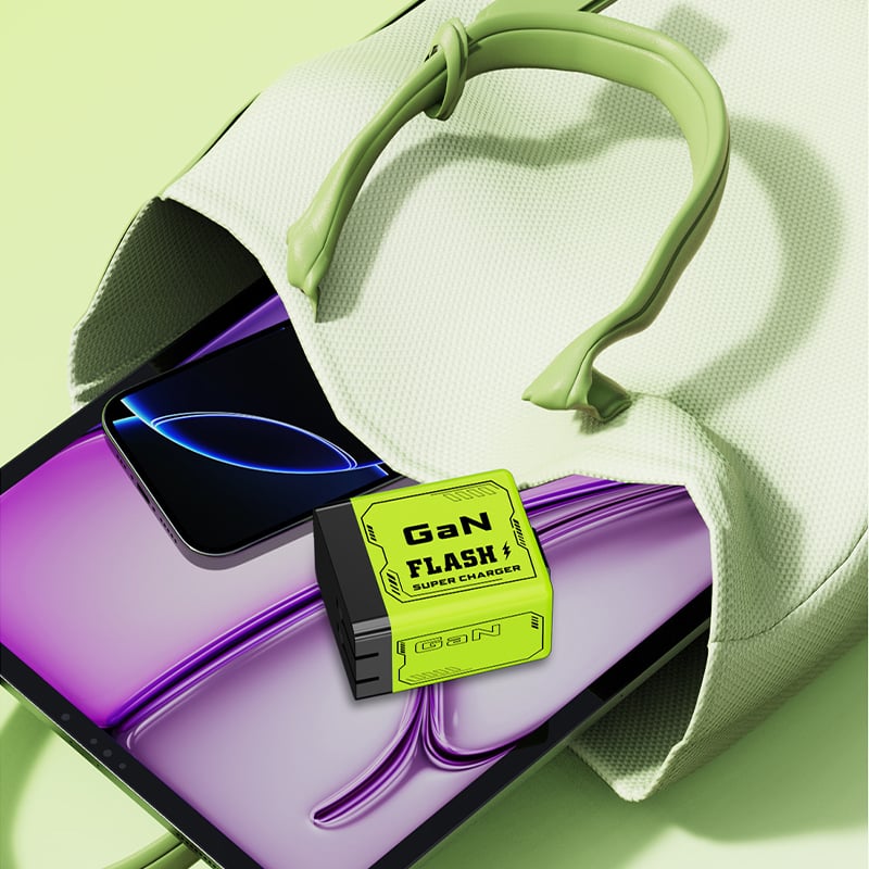 W&O 2-in-1 GaN Compatible with 20W Fast Charger